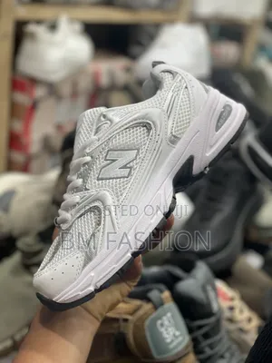 New Balance 530 Metallic Shine
