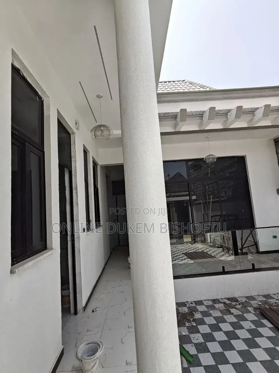 Furnished 11bdrm Villa in Dukem, East Shewa for sale