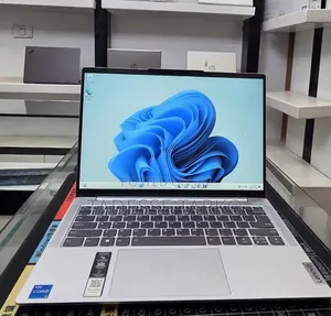New Laptop Lenovo Ideapad 3 16GB Intel Core i7 SSD 512GB