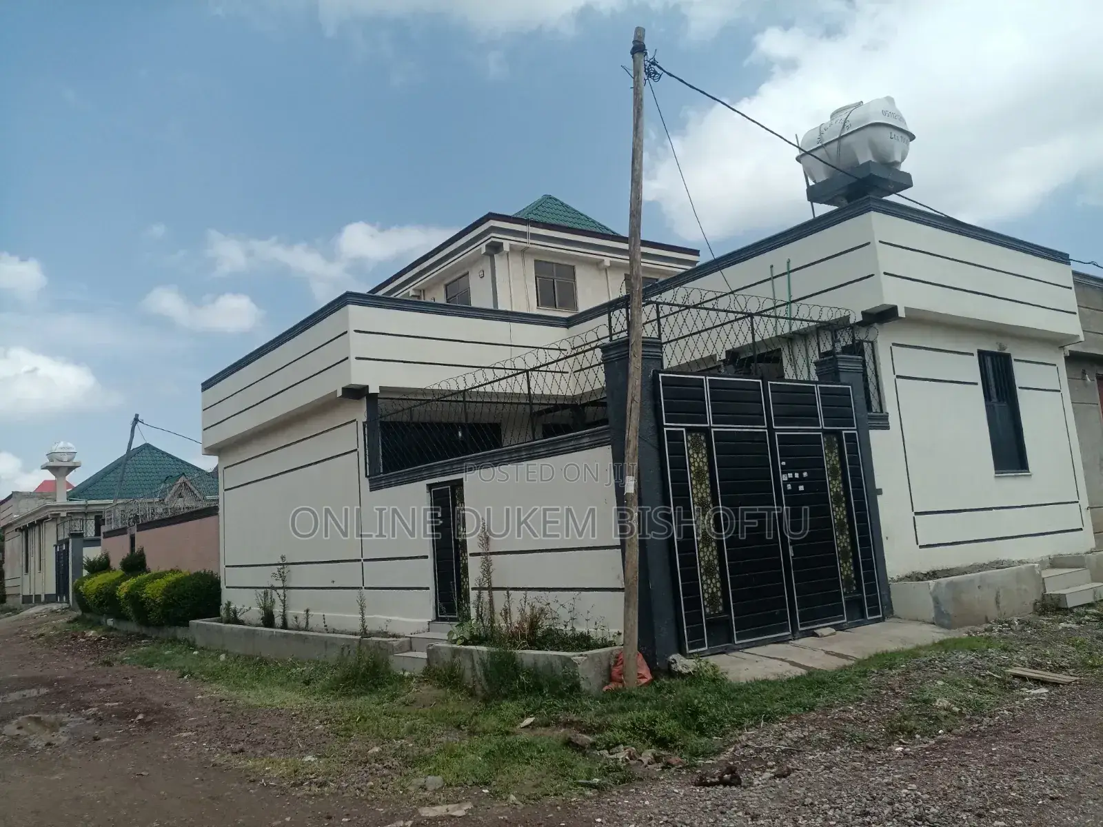 Furnished 7bdrm House in Dukem, East Shewa for sale