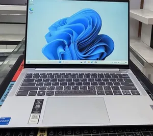New Laptop Lenovo 16GB Intel Core i7 SSD 512GB