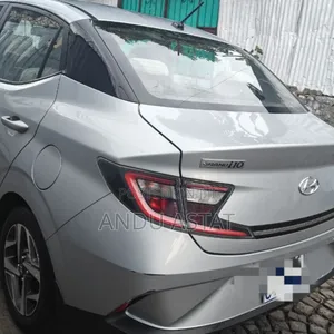 Hyundai I10 2022 Silver