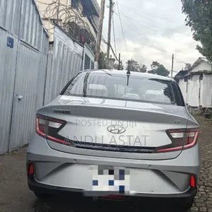 Hyundai I10 2022 Silver