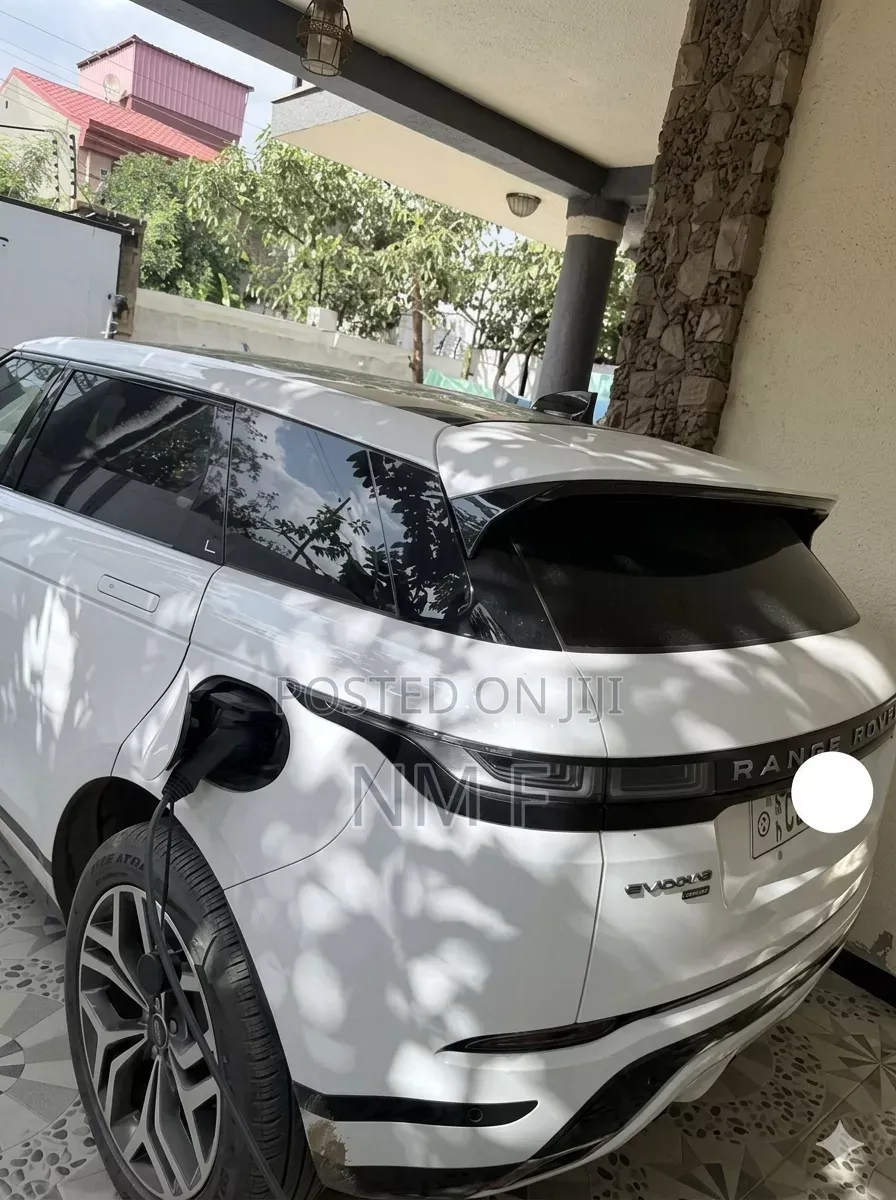 New Land Rover Range Rover 2023 White
