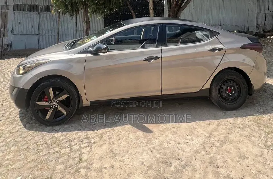 Hyundai Elantra GLS Automatic 2012 Gray