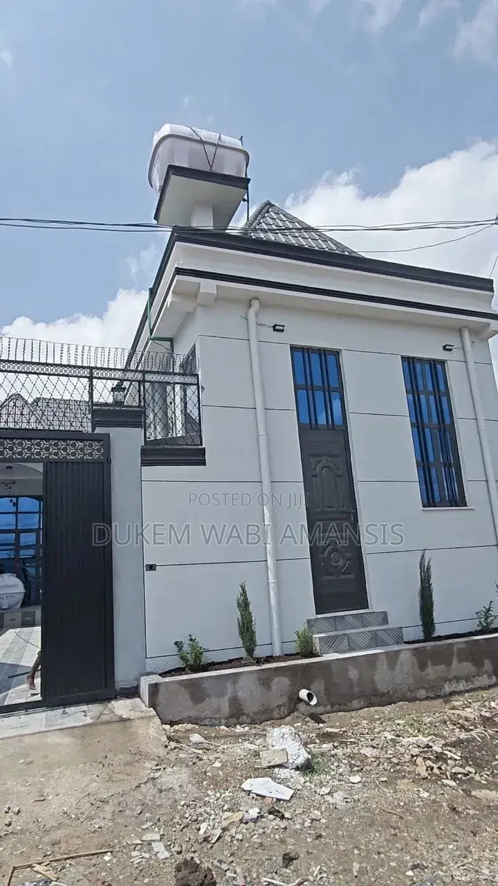 Furnished 10bdrm Villa in Dukem, East Shewa for sale