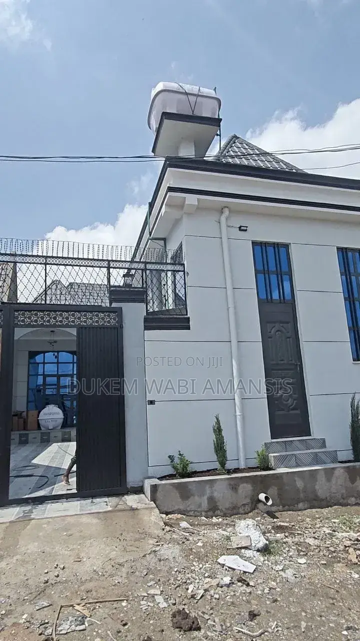 Furnished 10bdrm Villa in Dukem, East Shewa for sale