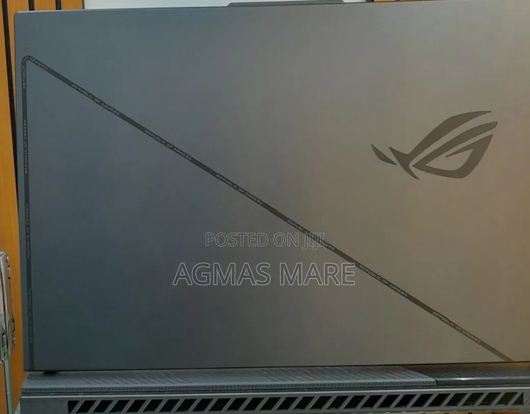 New Laptop Asus ROG Strix G15 16GB Intel Core i9 SSD 1T