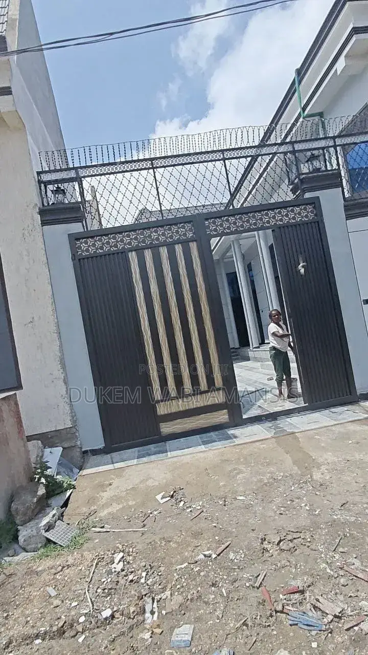 Furnished 7bdrm Villa in Dukem, East Shewa for sale