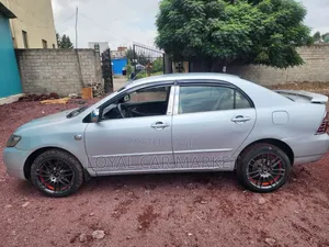 Toyota Corolla 2005 Silver