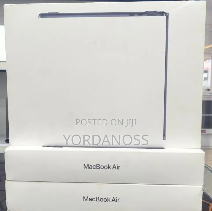 New Laptop Apple MacBook Air 2026 M5 13-inch 16GB Apple M5 SSD 512GB