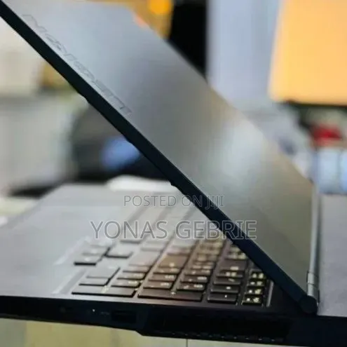 New Laptop Lenovo 16GB Intel Core i7 SSD 512GB