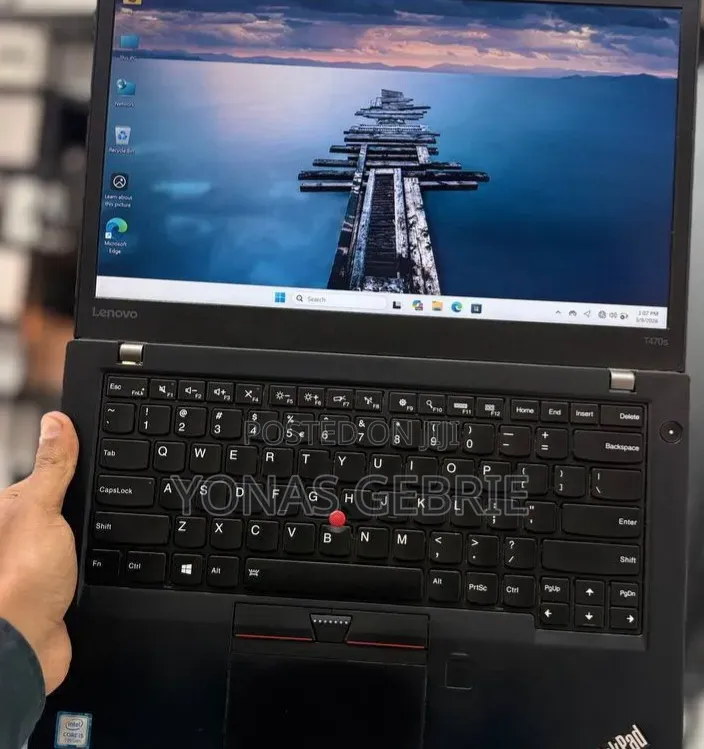 New Laptop Lenovo 8GB Intel Core i5 SSD 256GB
