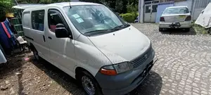 Toyota bB 2002 White