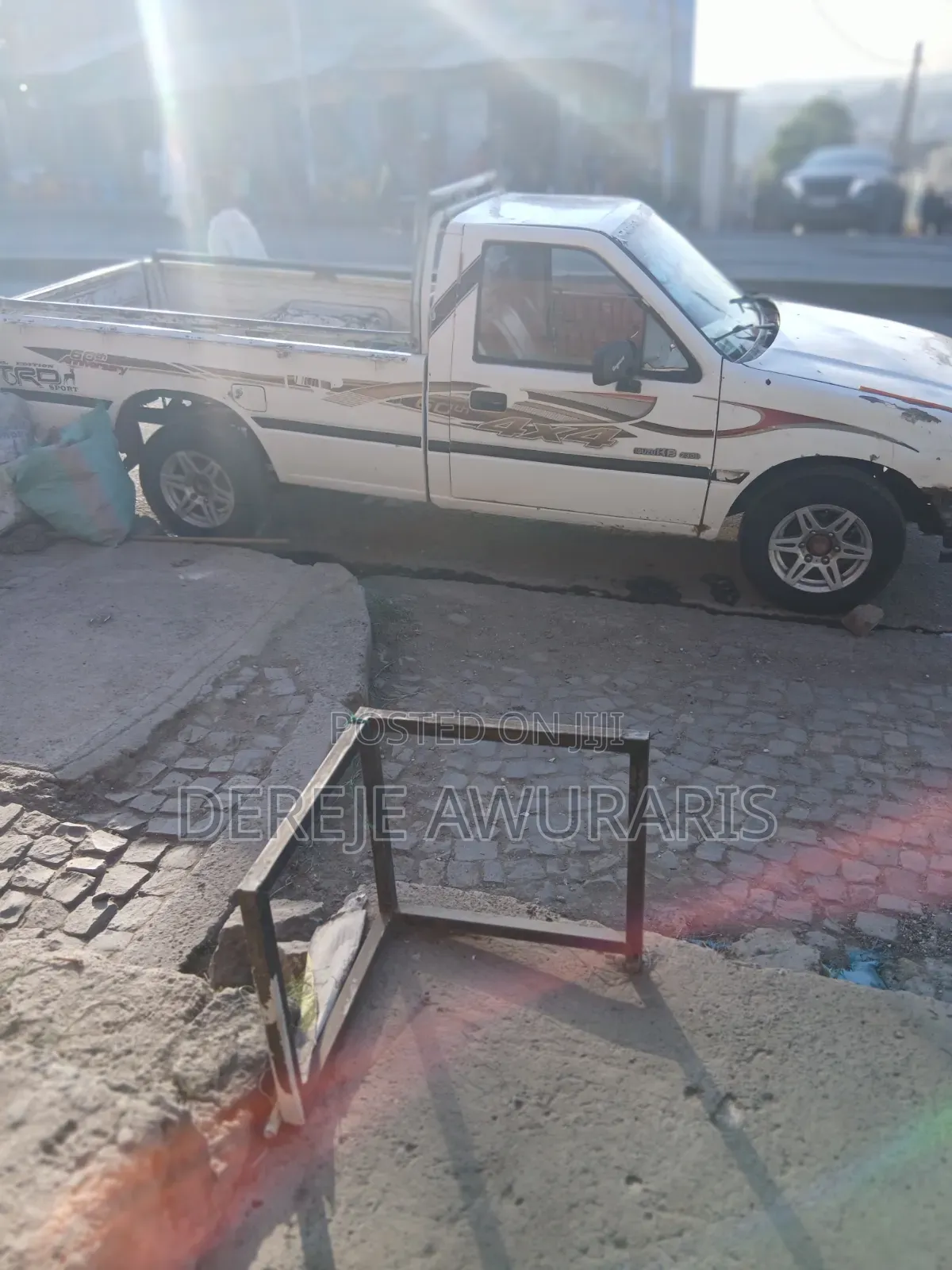 Isuzu KB 1990 White