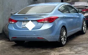 Hyundai Elantra 2013 Blue