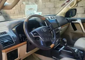 Toyota Land Cruiser Prado 2019 Brown