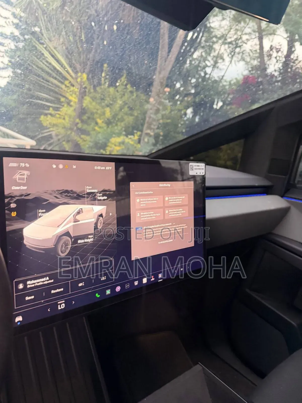 Tesla Cybertruck Cyberbeast AWD 2025 Gray