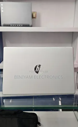 New Laptop HP Stream Notebook 16GB Intel Core i7 SSD 512GB