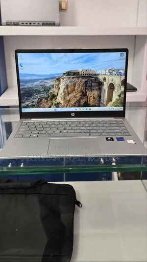 New Laptop HP Stream Notebook 16GB Intel Core i7 SSD 512GB