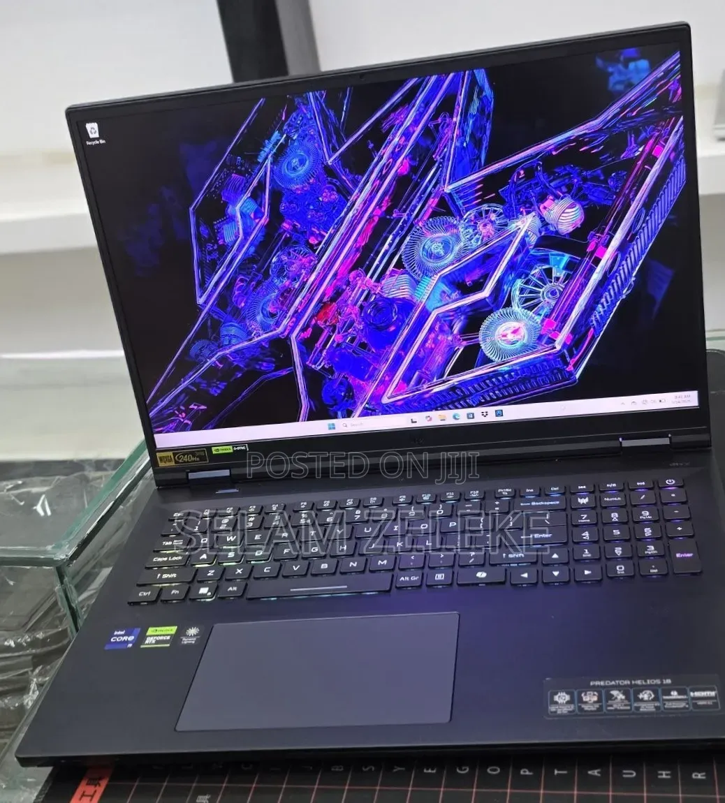 New Laptop Acer Predator Helios 16 32GB Intel Core i9 SSD 1T