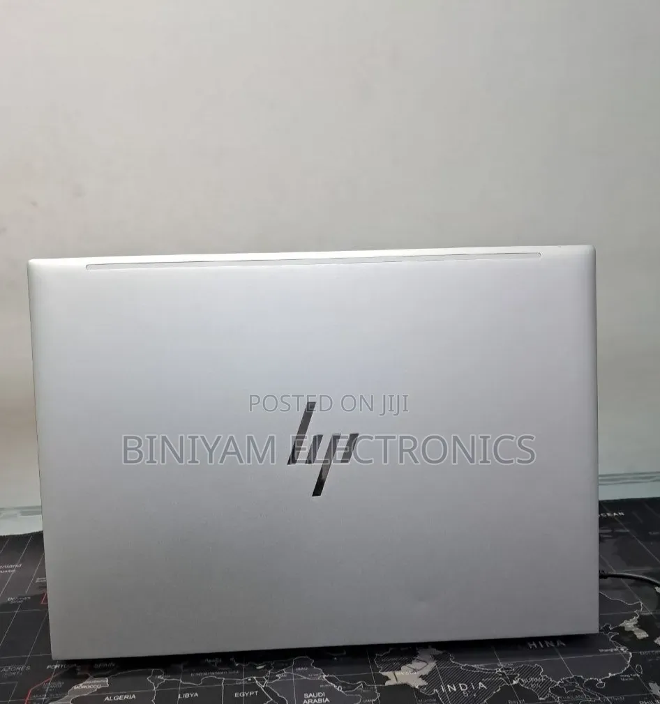 New Laptop HP EliteBook 840 G10 8GB Intel Core i5 SSD 512GB