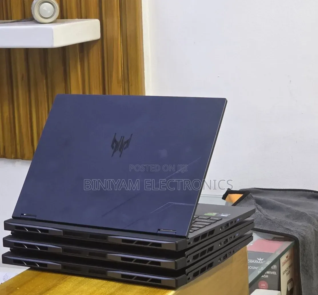 New Laptop Acer Predator Helios Neo 14 16GB Intel Core Ultra 7 SSD 1T