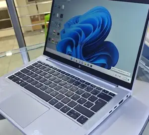 New Laptop HP EliteBook 830 G7 8GB Intel Core i7 SSD 512GB