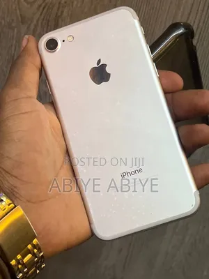 Apple iPhone 7 32 GB White