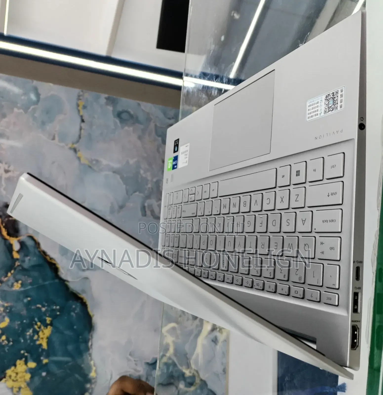 New Laptop HP 16GB Intel Core i5 SSD 512GB