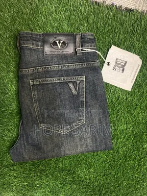 Vogue Collection Men's Premium Denim Jeans •
