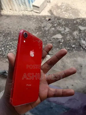 Apple iPhone XR 128 GB Red