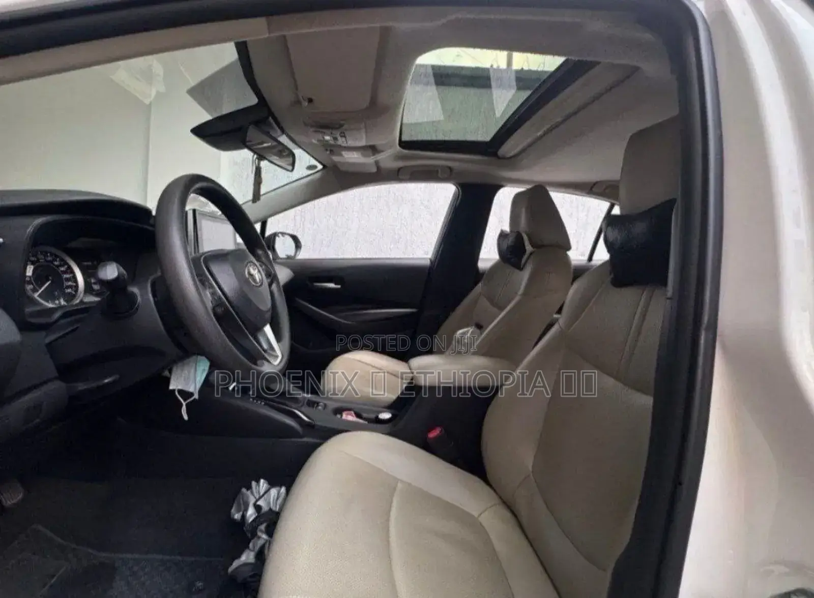 Toyota Corolla 2022 White