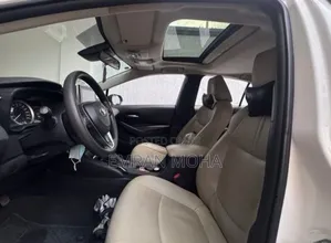 Toyota Corolla 2022 White