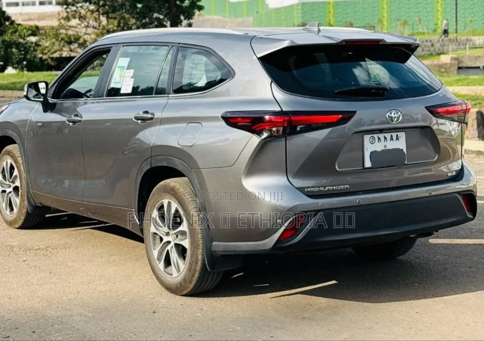 Toyota Highlander Hybrid 2025 Silver