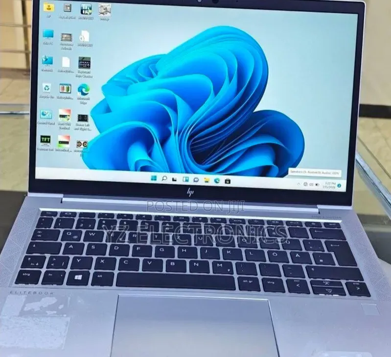 New Laptop HP EliteBook 830 8GB Intel Core i7 SSD 512GB