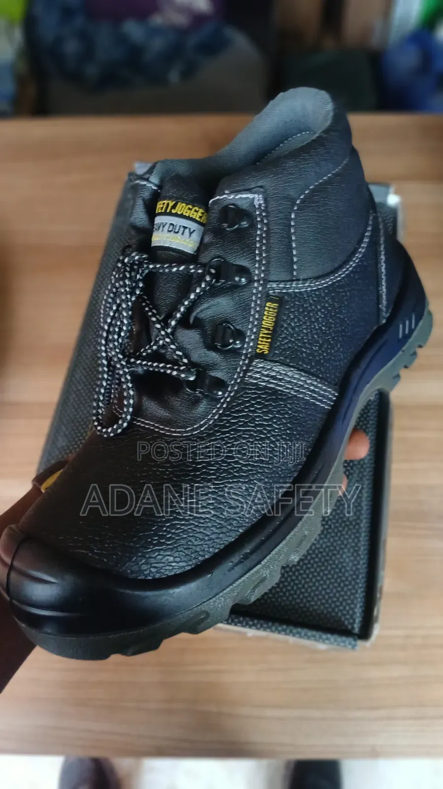 Safety Jogger Safety Shoe For Contractors From Adane $Afety👞