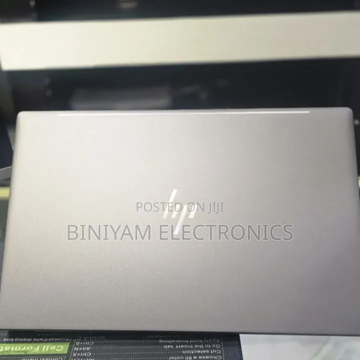 New Laptop HP ZBook 14 16GB Intel Core i7 SSD 512GB