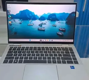 New Laptop HP EliteBook x360 1030 G8 16GB Intel Core i5 SSD 512GB