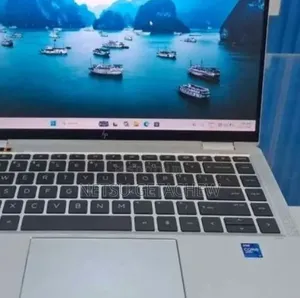 New Laptop HP EliteBook x360 1030 G8 16GB Intel Core i5 SSD 512GB