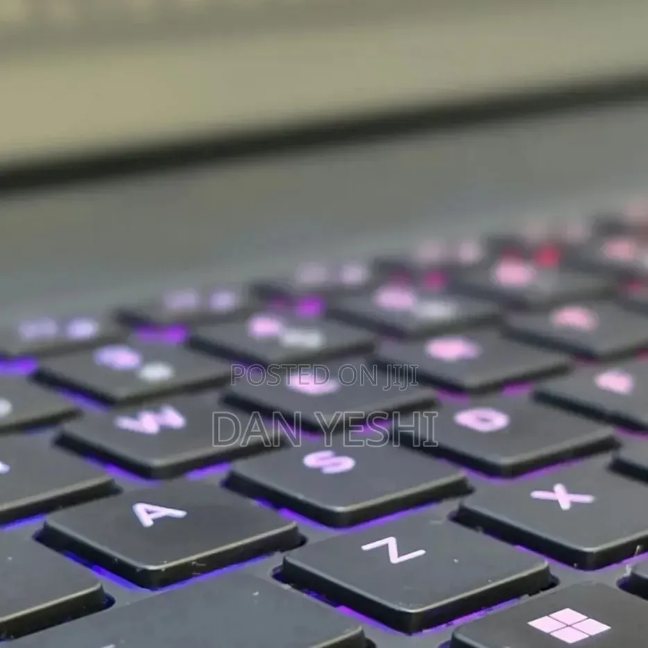 New Laptop Alienware X16 r1 16GB Intel Core i9 SSD 1T