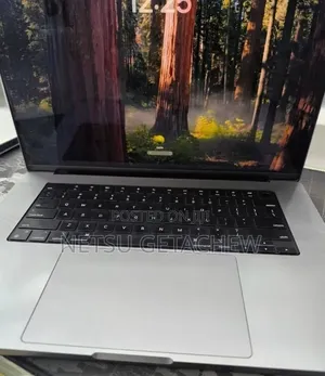 New Laptop Apple MacBook Pro 2006 32GB Apple M1 Max SSD 1T