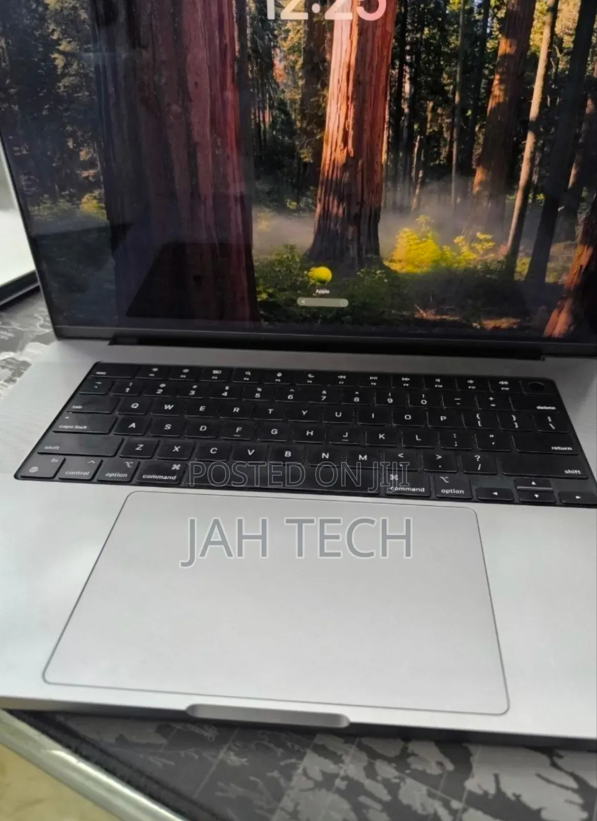 New Laptop Apple MacBook Pro 2021 M1 Max 32GB Apple M1 Max SSD 1T