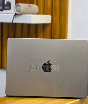 New Laptop Apple MacBook Pro 2021 M1 32GB Apple M1 Pro SSD 512GB