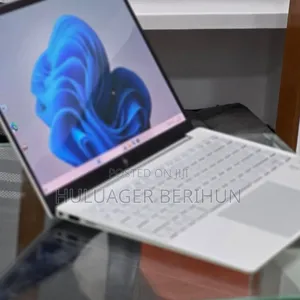 New Laptop HP Pavilion 14 16GB Intel Core i5 SSD 1T
