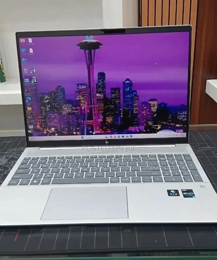 New Laptop HP Pavilion 15 16GB Intel Core i7 SSD 1T