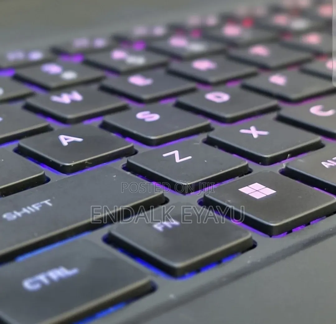 New Laptop Alienware X16 r1 16GB Intel Core i9 SSD 1T