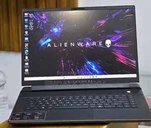 New Laptop Alienware X16 r1 16GB Intel Core i9 SSD 1T