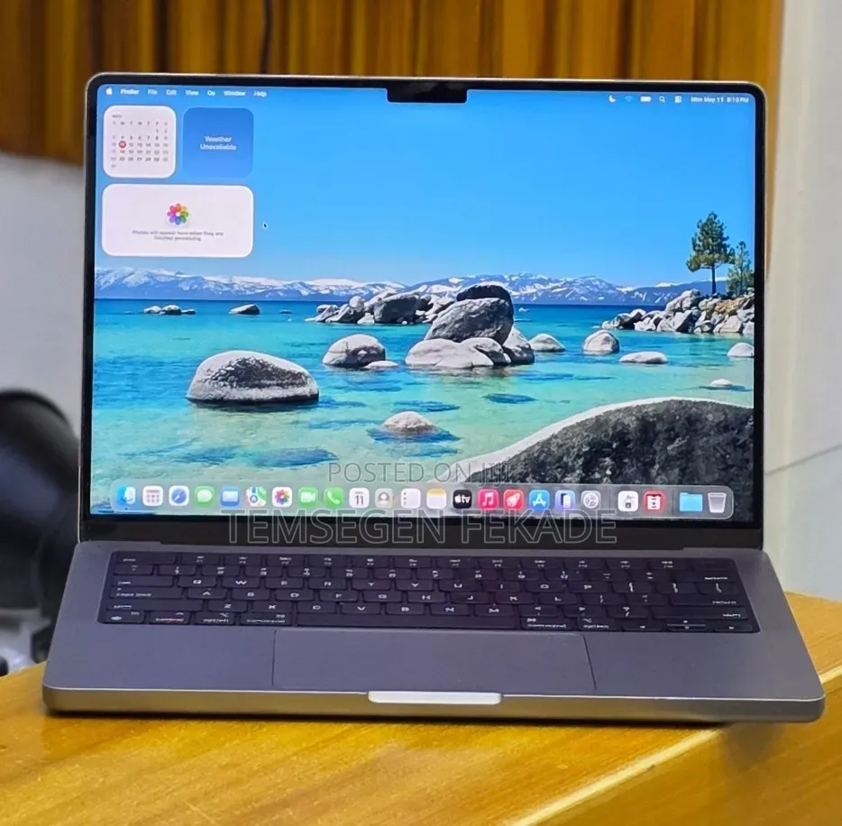 New Laptop Apple MacBook Pro 2021 M1 32GB Apple M1 Pro SSD 512GB