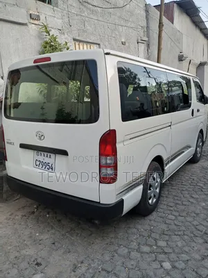 Toyota HiAce 2024 White